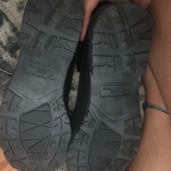 Size 6 White Mountain Sandro Boots - Picture 2 of 3